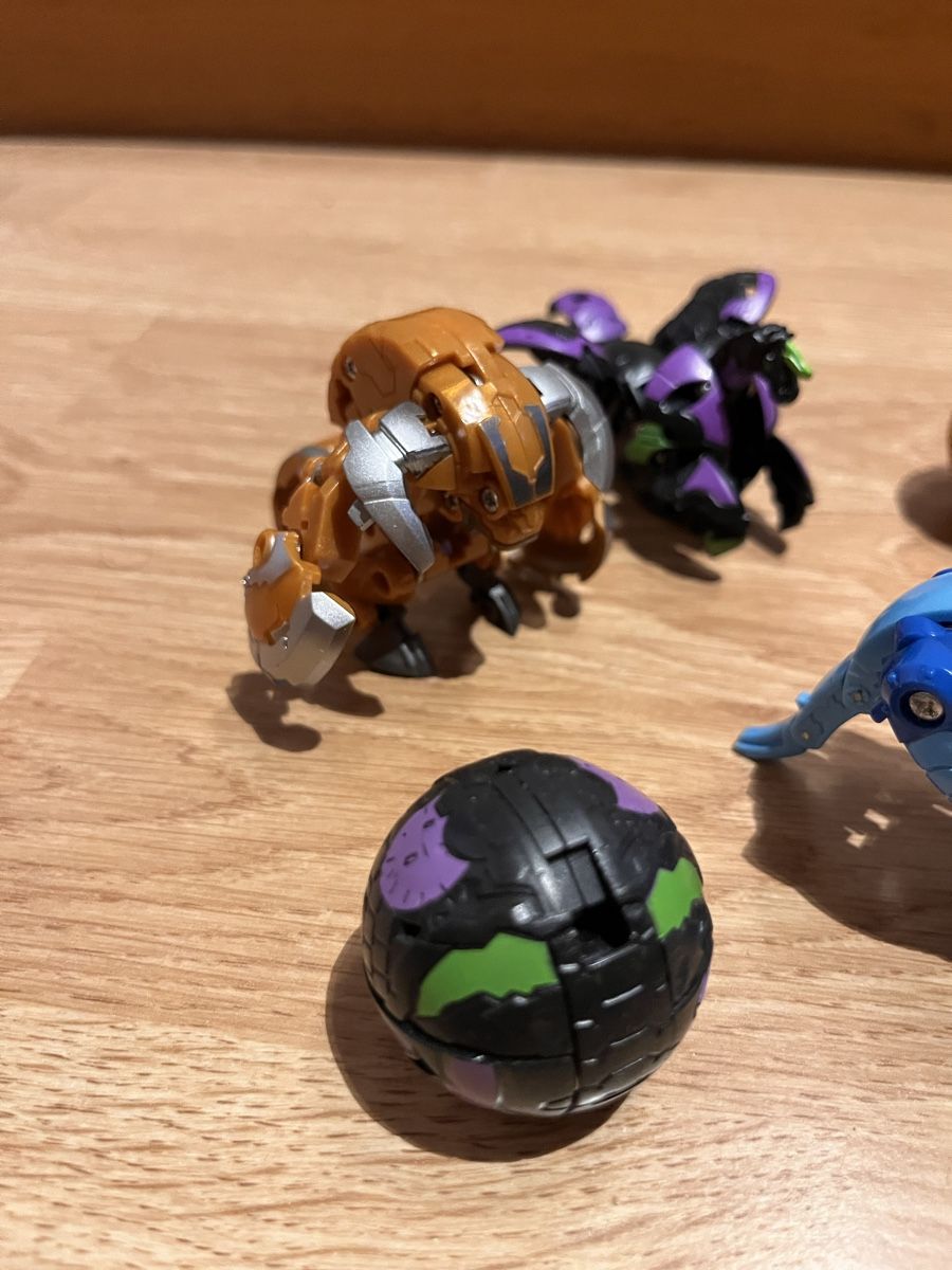 Spielzeuge: Lot de 7 Bakugan – Gebraucht aus Jouxtens-Mézery von celineka82 1