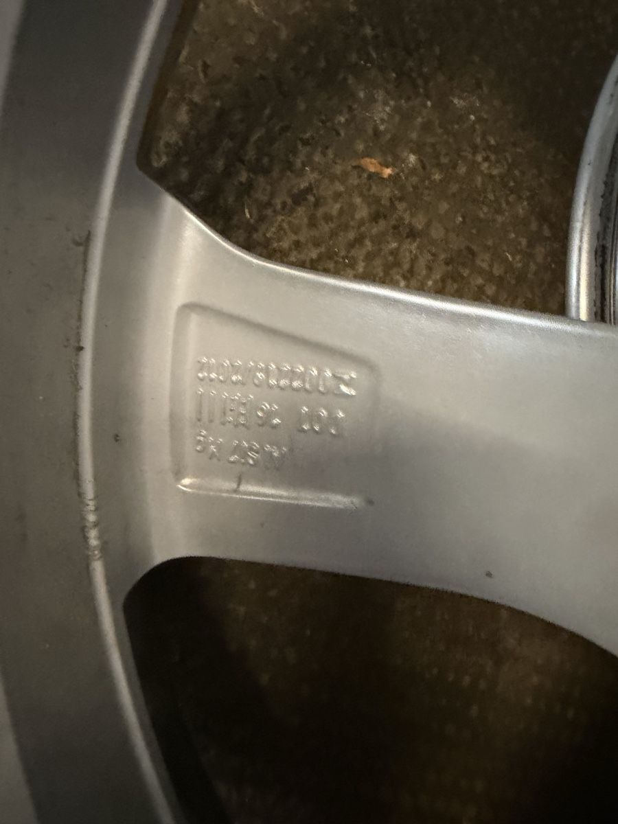 Audi Cerchioni: Jantes 19 Audirs3 – Usato da Tramelan venduto da mag_27s8 6