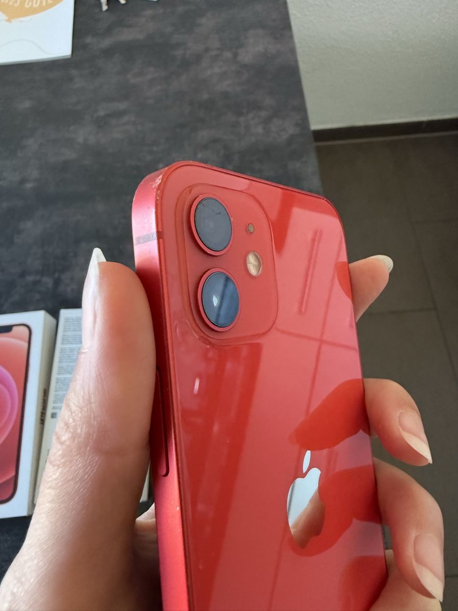 Apple Portables: IPhone 12 gebraucht kaufen – D'occasion à Birmensdorf ZH par JennyJey 4