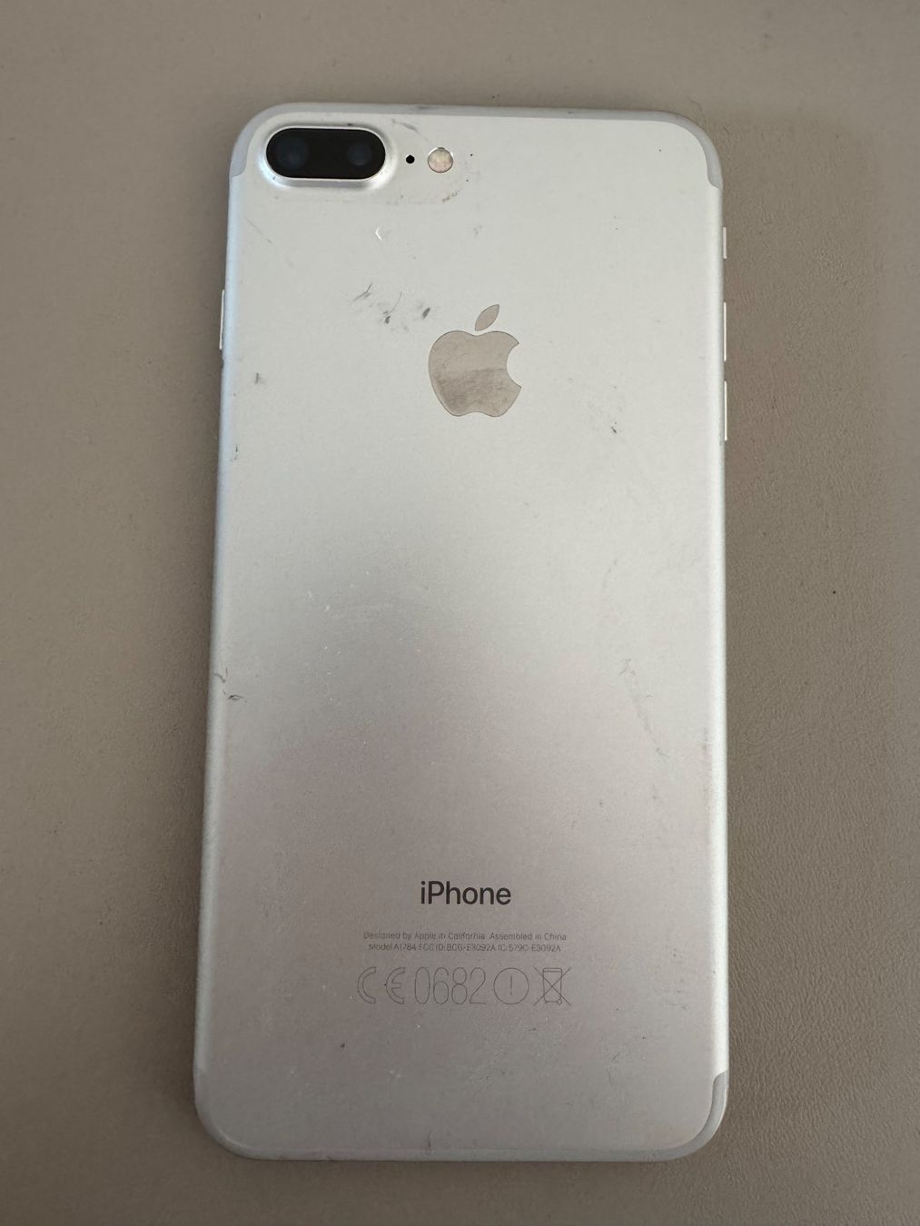Apple Telefoni cellulari / Smartphones: iPhone 7 Plus mit 32GB – Usato da Adliswil venduto da Busys 3