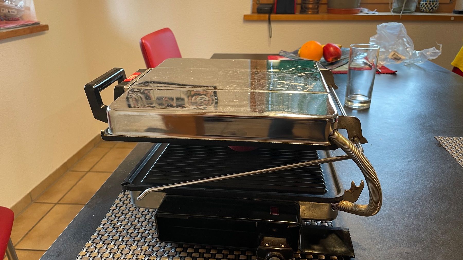 Griglie: Tischgrill elektrisch – Usato da Rickenbach Sulz venduto da Menima 4