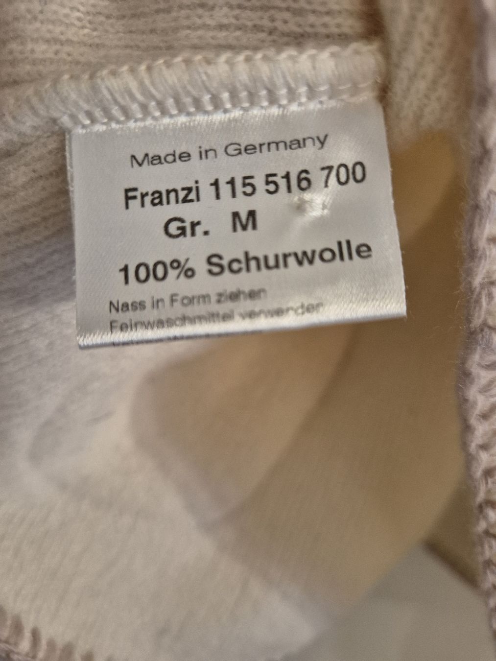 Giacche: Strickjacke von Georg Maier Gr. M – Usato da Thalwil venduto da Briscolina 4