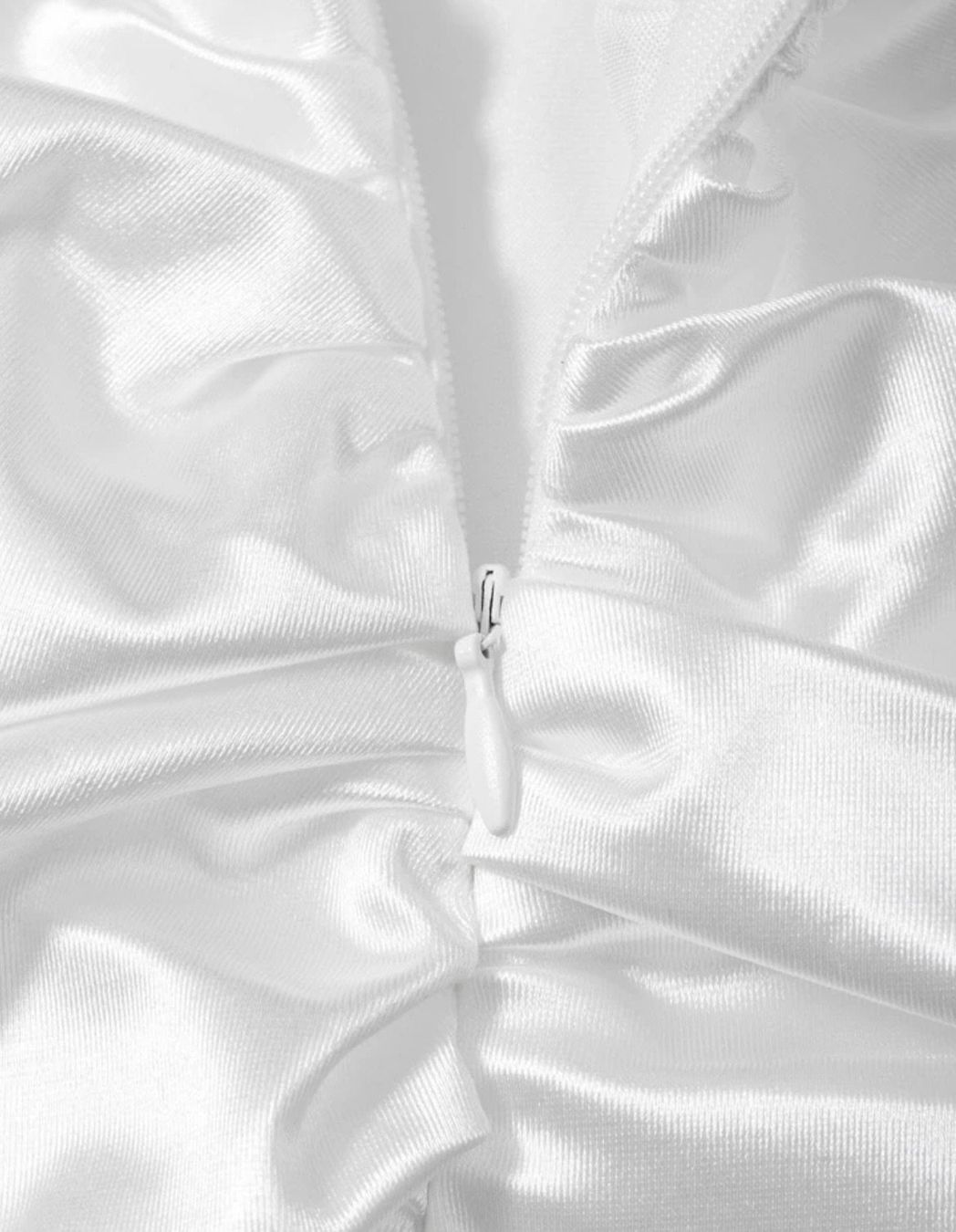 Vestiti: Weisses Brautkleid, Grösse L – Nuovo (secondo la descrizione) da Küssnacht am Rigi venduto da christianbueeler 3