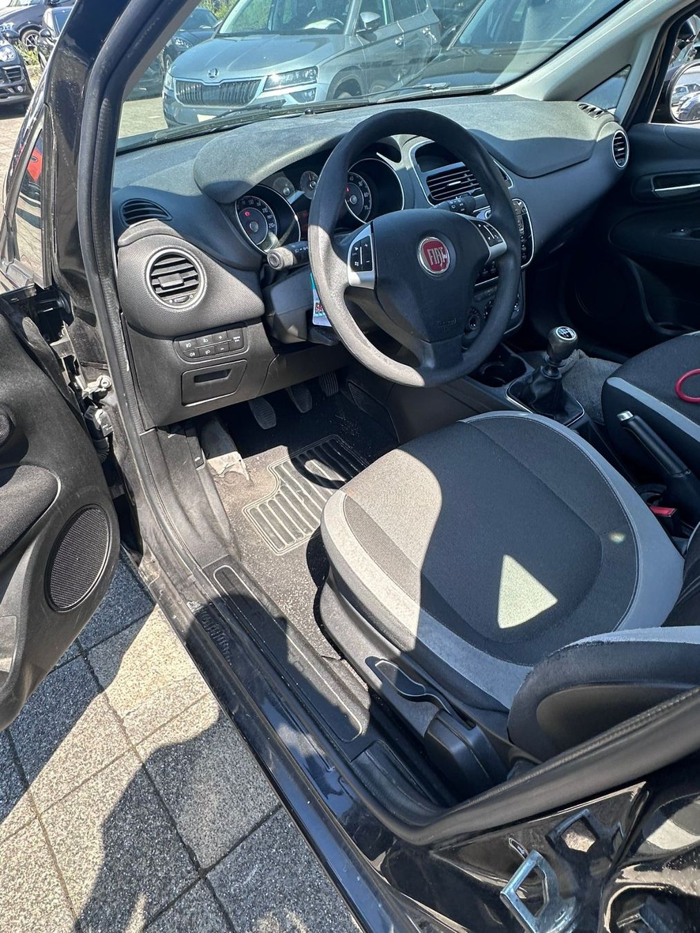 Fiat Automobili: Fiat Punto 1.4 8V – Usato da Otelfingen venduto da hof74 3