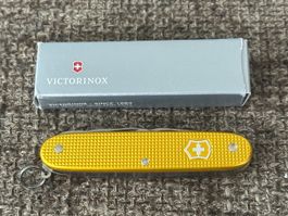 Grosses Sackmesser VICTORINOX Farmer Alox Gold NEU ab 1.-