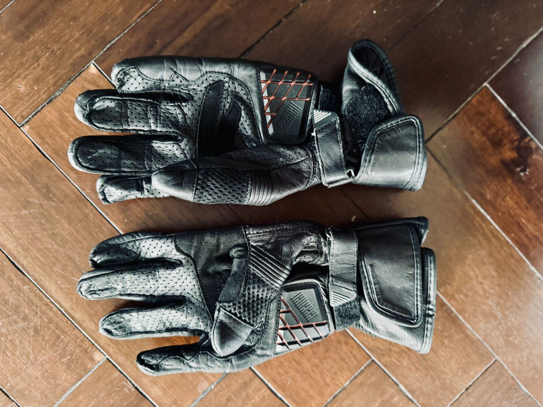Autres accessoires hommes: Motorradhandschuhe – D'occasion à Ibach par Mythenchiller 2
