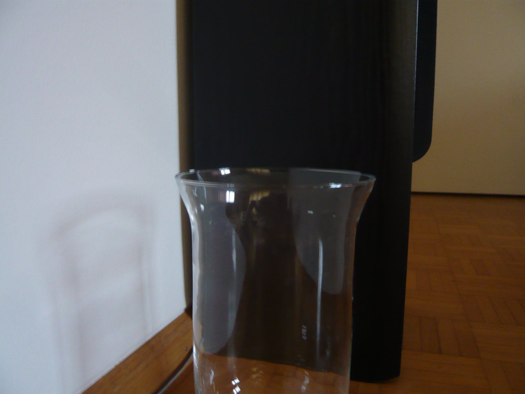 Vasen & Gefässe: Glas-Vase für Blumen oder Kerze, 25 cm hoch – Gebraucht aus Reinach BL von Ka-wum 2