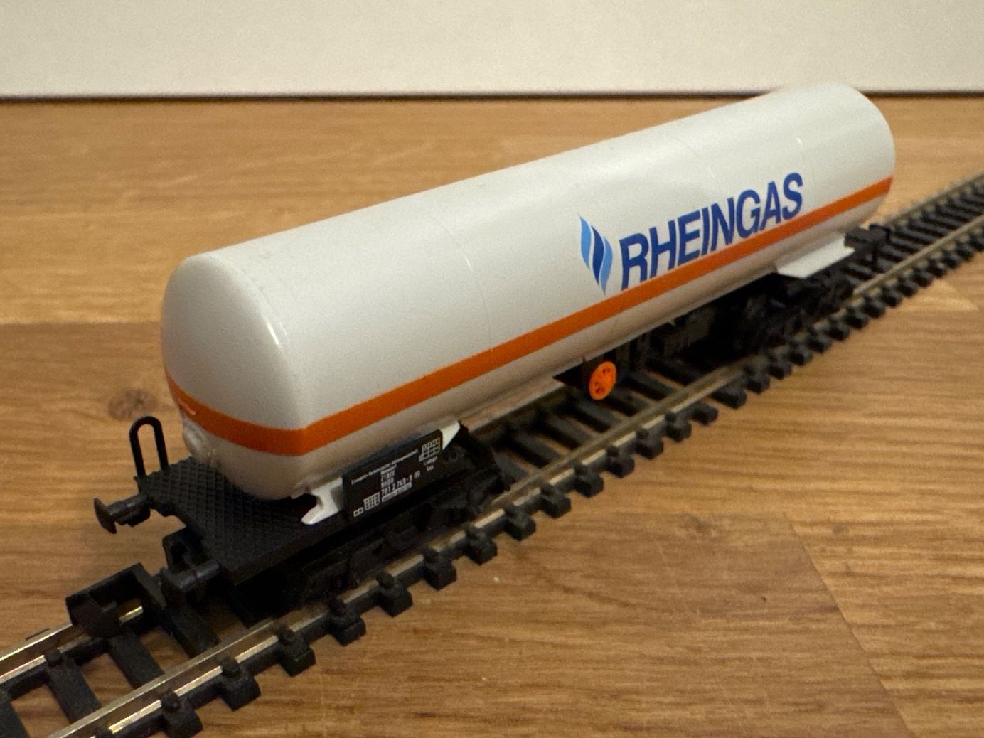 Arnold Modelleisenbahnen: Arnold Kesselwagen "Rheingas" – Neu (gemäss Beschreibung) aus Schlierbach von Look8 2