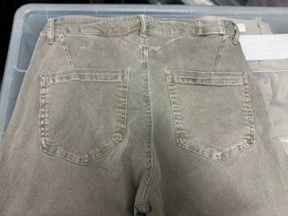 Pantaloni: Hose beige Melly&Co M – Nuovo (secondo la descrizione) da Gommiswald venduto da Anika6 1