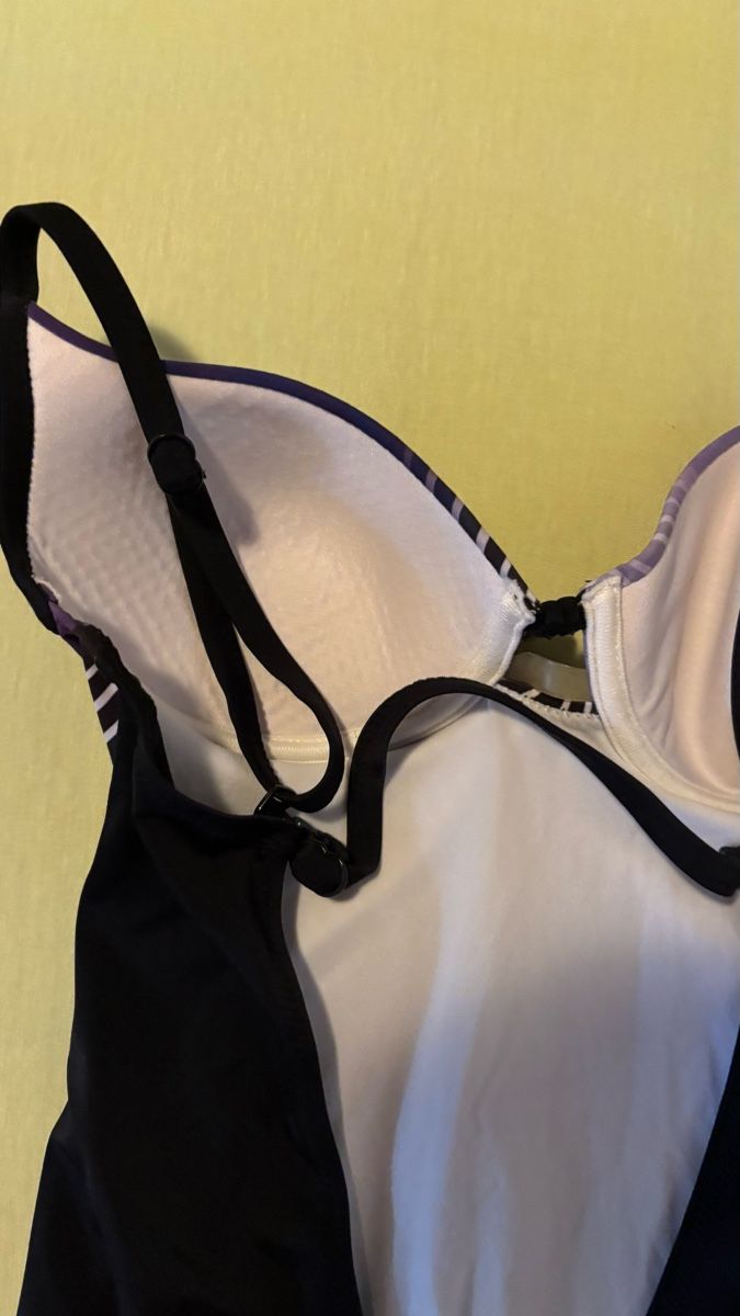 Maillots de bain & Bikinis: Badeanzug – D'occasion à Balsthal par wasserente 3