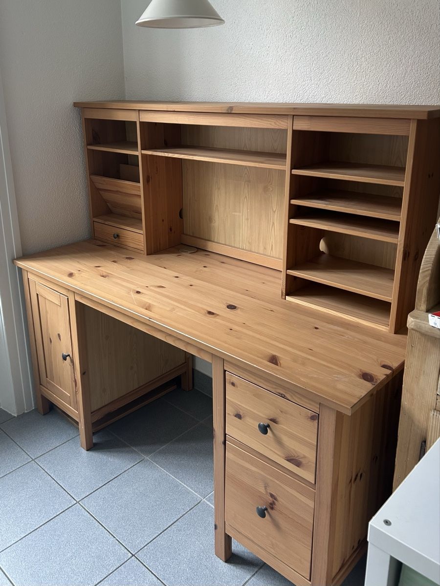 Bureaux: Pult – D'occasion à Bern par pas_7qbd 2