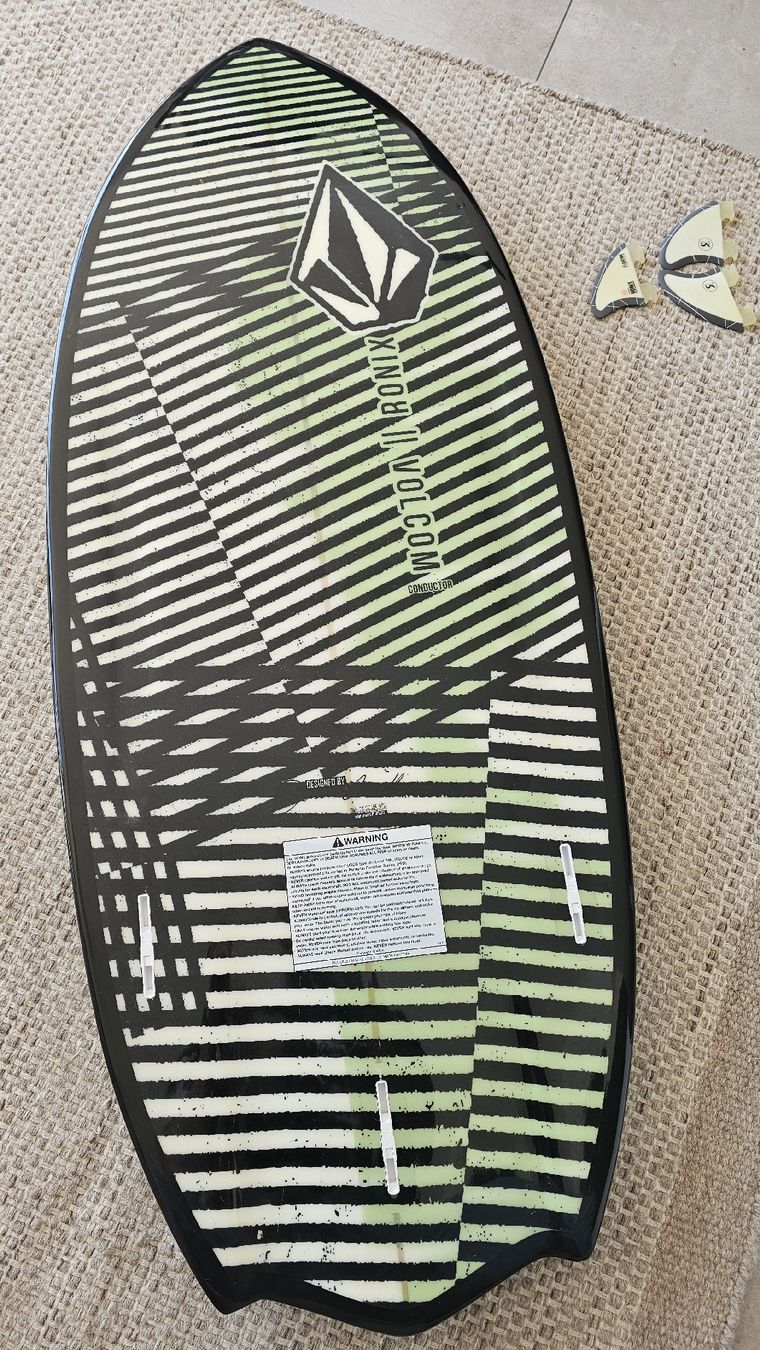 Ronix Tavole da surf e di nuoto: Wakesurf Ronix Volcom 4'7" – Usato da Büron venduto da Ica69 2