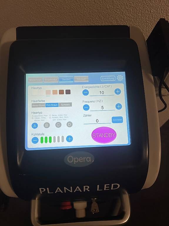 Artmed Attrezzature mediche: Artmed Opera Planar LED Haarentfernungsgerät – Usato da Villmergen venduto da Lexsvc 1