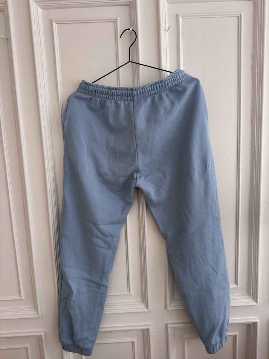 Pantaloni: Lamarel Jogginghose hellblau Grösse XXS – Usato da St. Gallen venduto da Raqualele 2