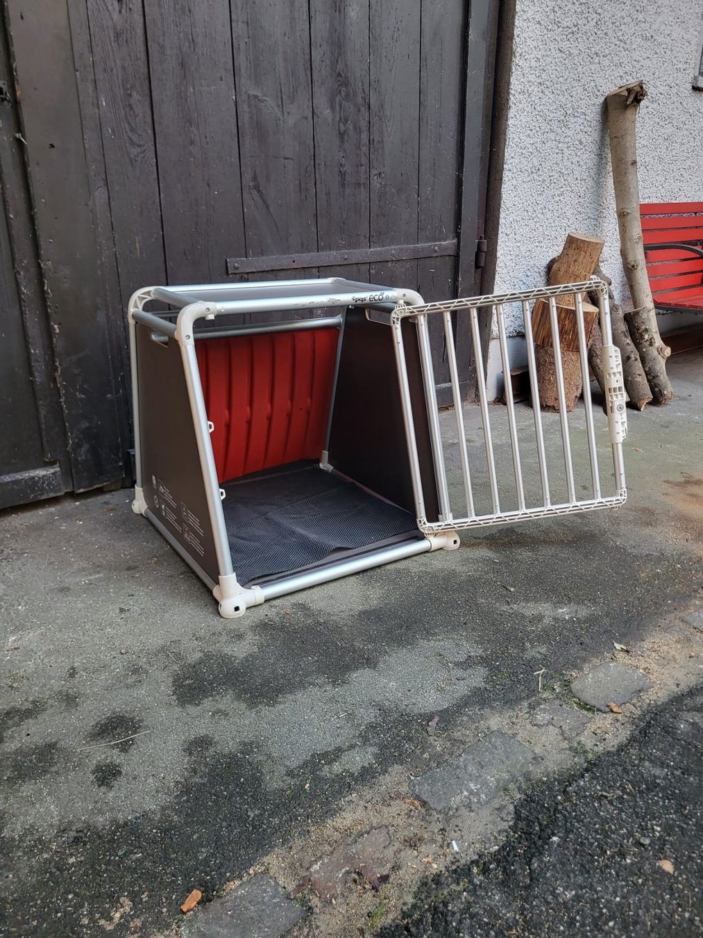 4pets Gabbie, trasporto & Sicurezza: Hundebox – Usato da Niederneunforn venduto da cigu87 1
