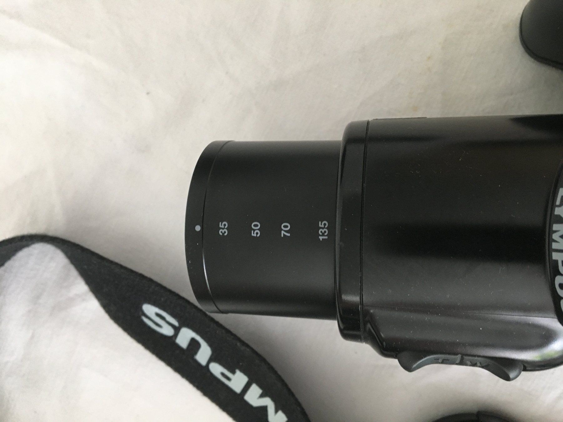 Olympus Kamera: Olympus iS-1000 – Gebraucht aus Bergdietikon von Werkler33 4