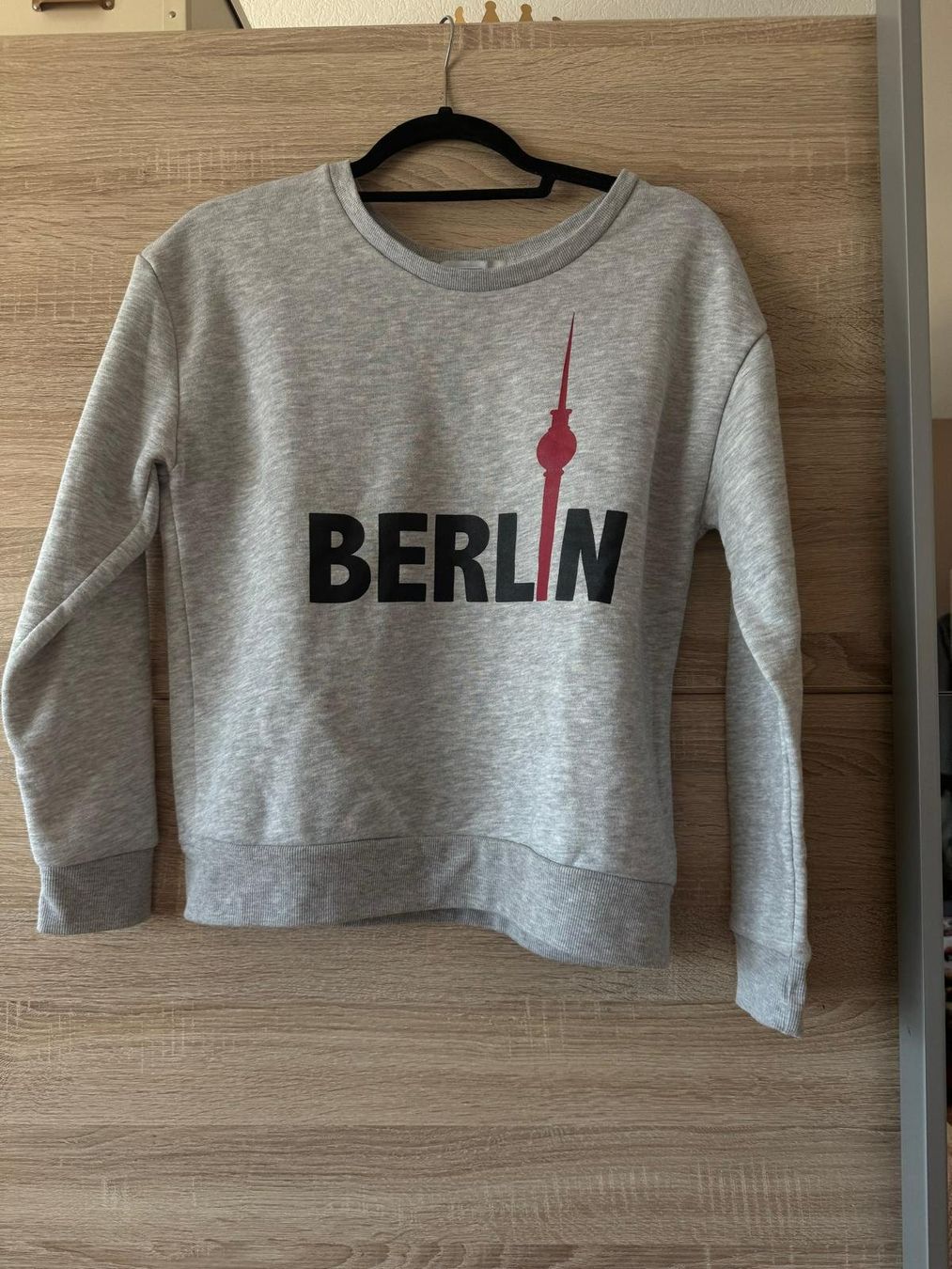 Pullover & Sweatshirts: Pull Berlin – Neu (gemäss Beschreibung) aus Montreux von Izapeche811