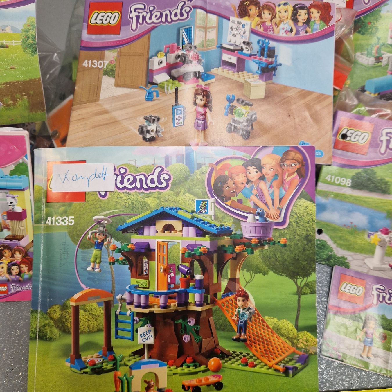 Lego Giocattoli: Lego Friends Baumhaus plus 6 weitere Sets – Usato da Wangen ZH venduto da tulipe55 2
