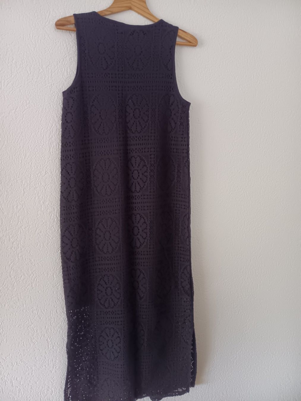 Vila Robes: Robe noire Vila – D'occasion à Neuchâtel par den_7x9p 1