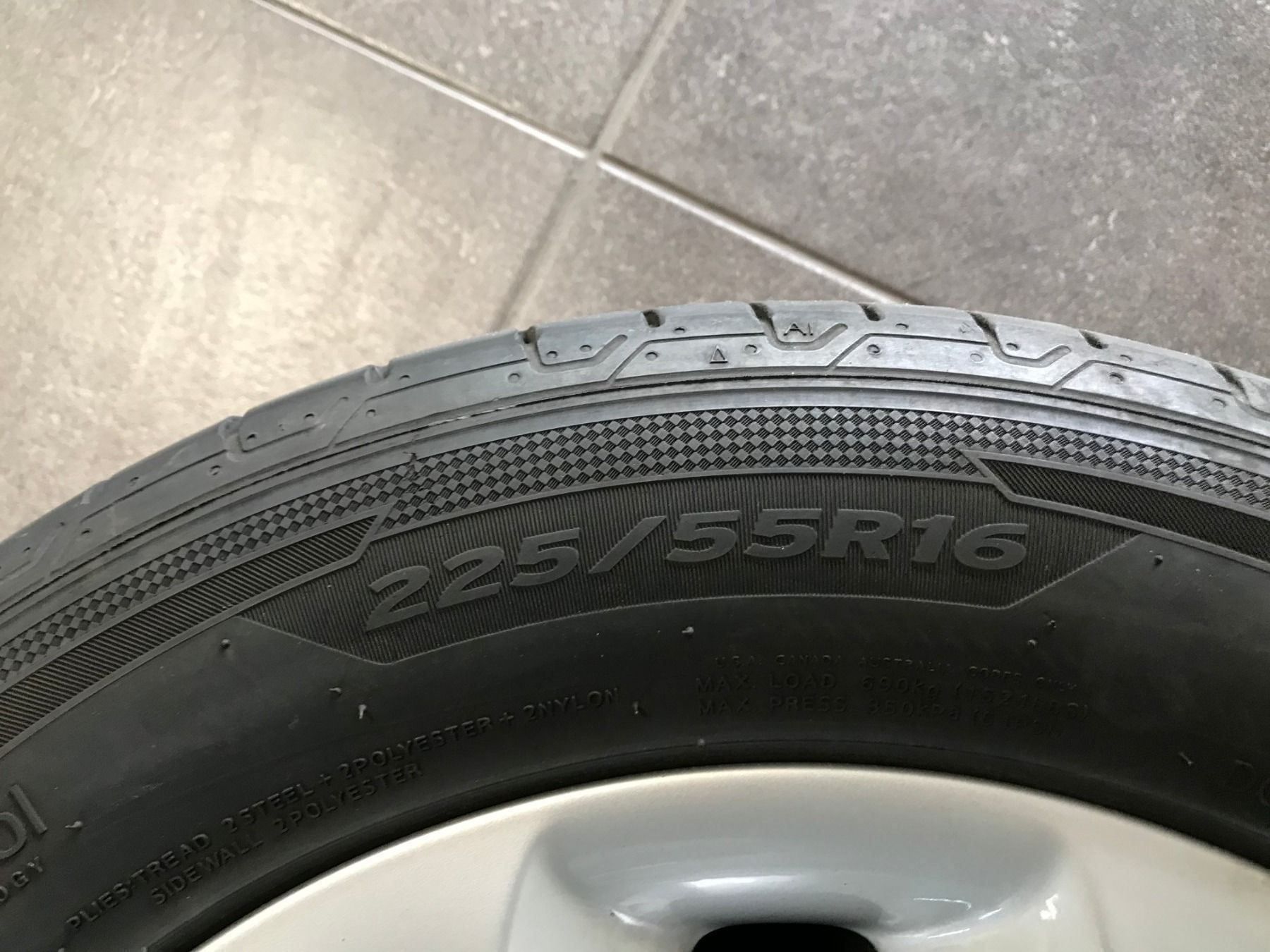 BMW Pneumatici & Ruote complete: 4 X 16 Zoll BMW Sommerräder – Usato da Altstätten venduto da TM-Auto 4