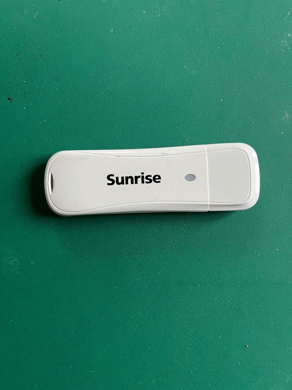 Chiavette USB: Sunrise USB Surfstick – Usato da Muttenz venduto da Bhuebi