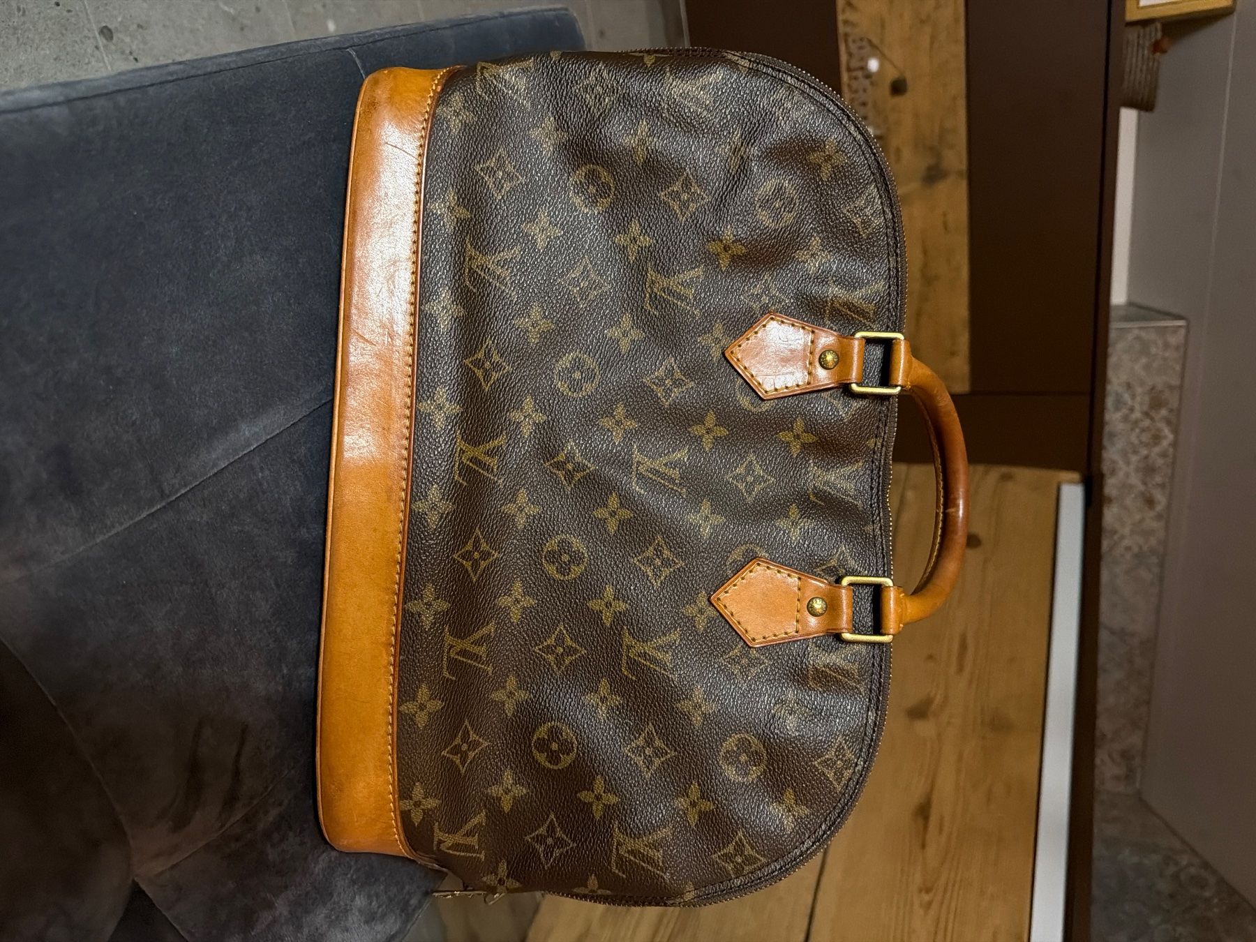 Louis Vuitton Borse: Louis Vuitton Alma – Usato da Muhen venduto da NaRa-Fashion 1