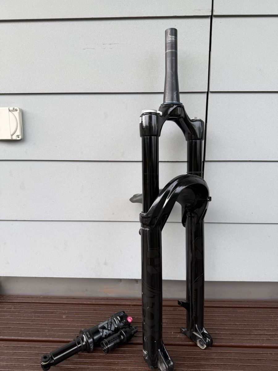 Pièces détachées: Federgabel Fox 38 160 Performance und Float Dämpfer 150 – D'occasion à Appenzell par schenkdotcom