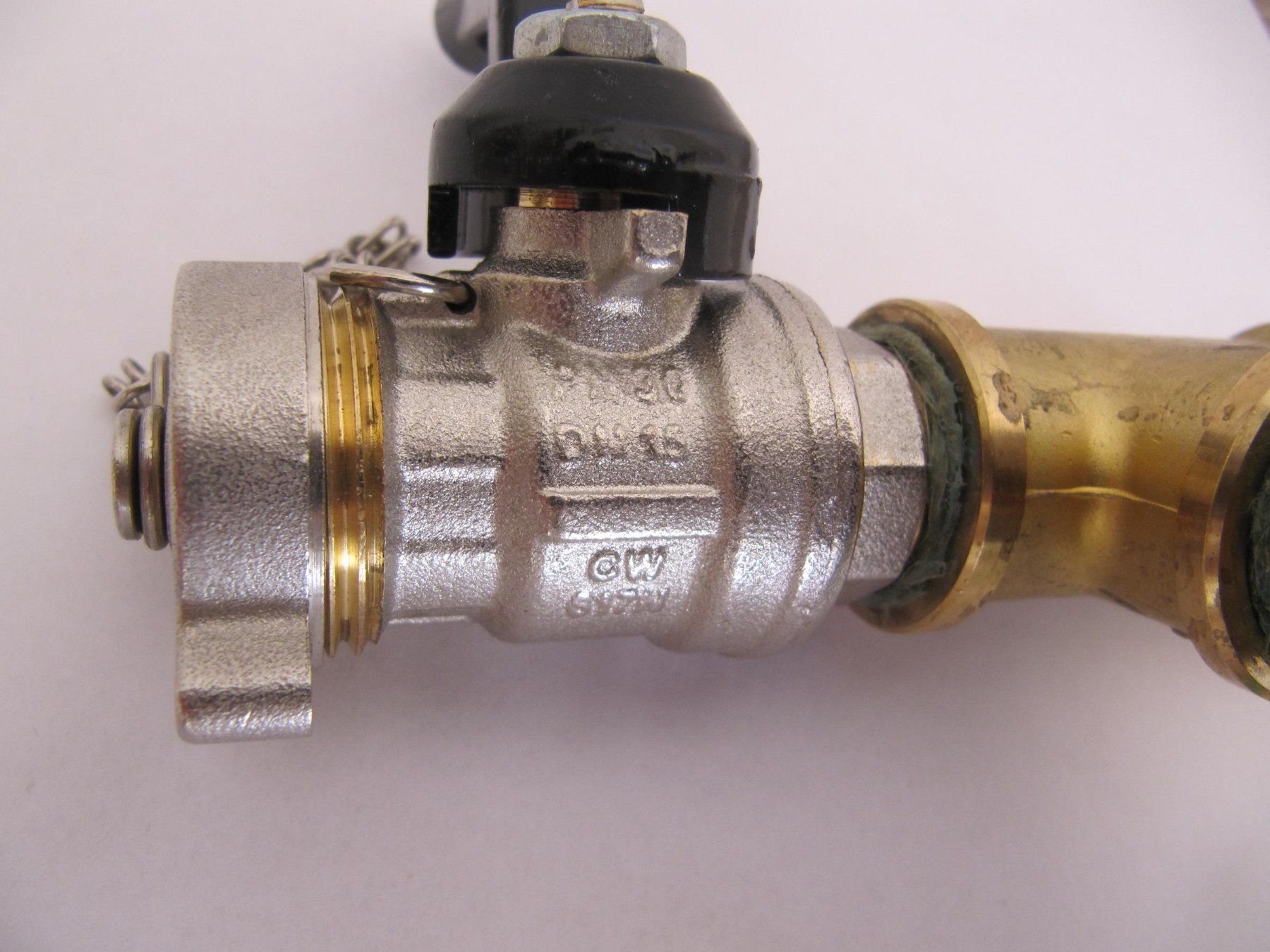 Misurare: Manometer Afriso 4 Bar mit Absperrhahn – Nuovo (secondo la descrizione) da Basel venduto da Kuba2 8