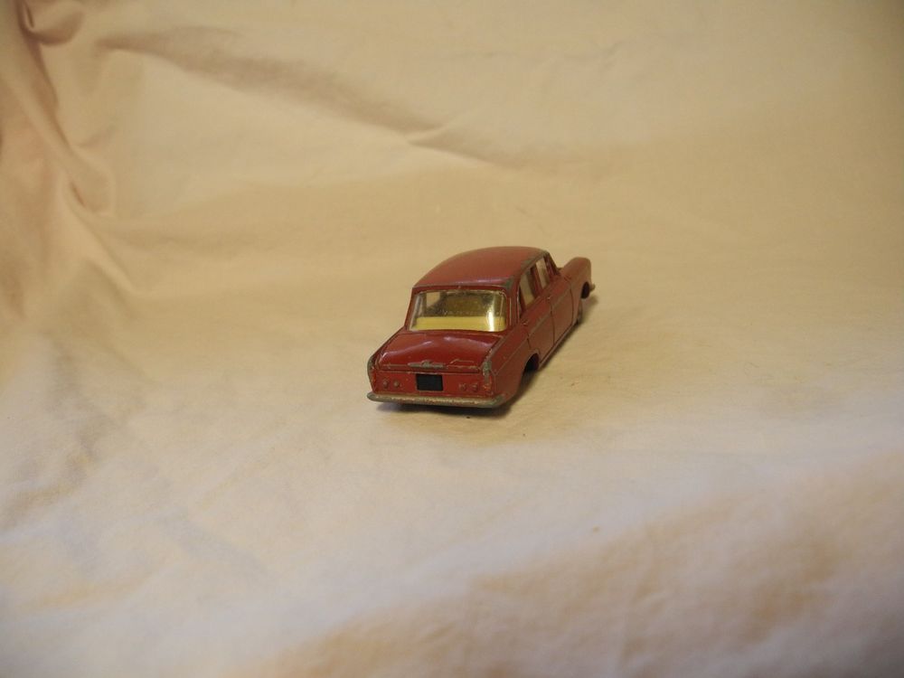 Dinky Toys France Moskvitch #1410m Vintage Avec Sa Boite Et Coupon