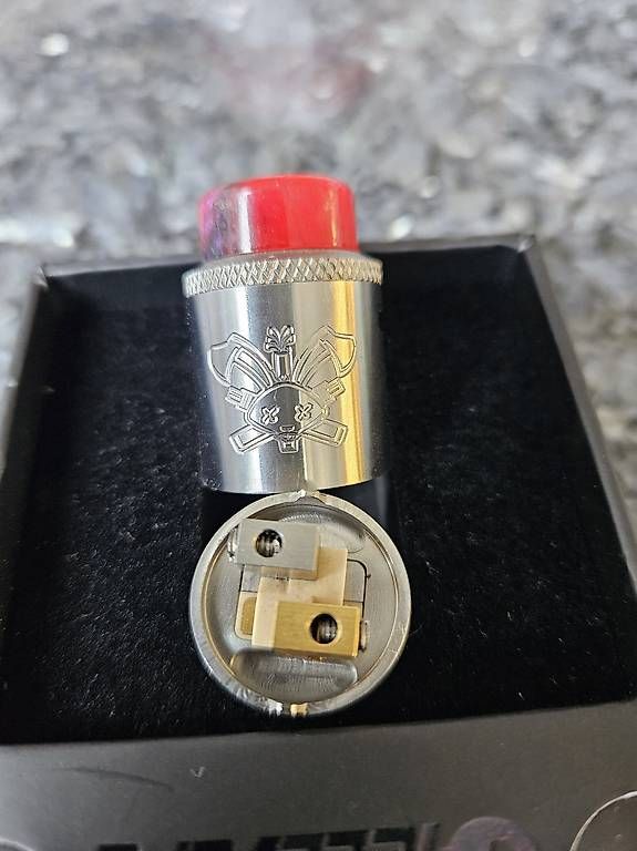 Altri Prodotti per fumatori: Hellvape Dead Rabbit SQ RDA – Usato da Münchenstein venduto da Singleroad