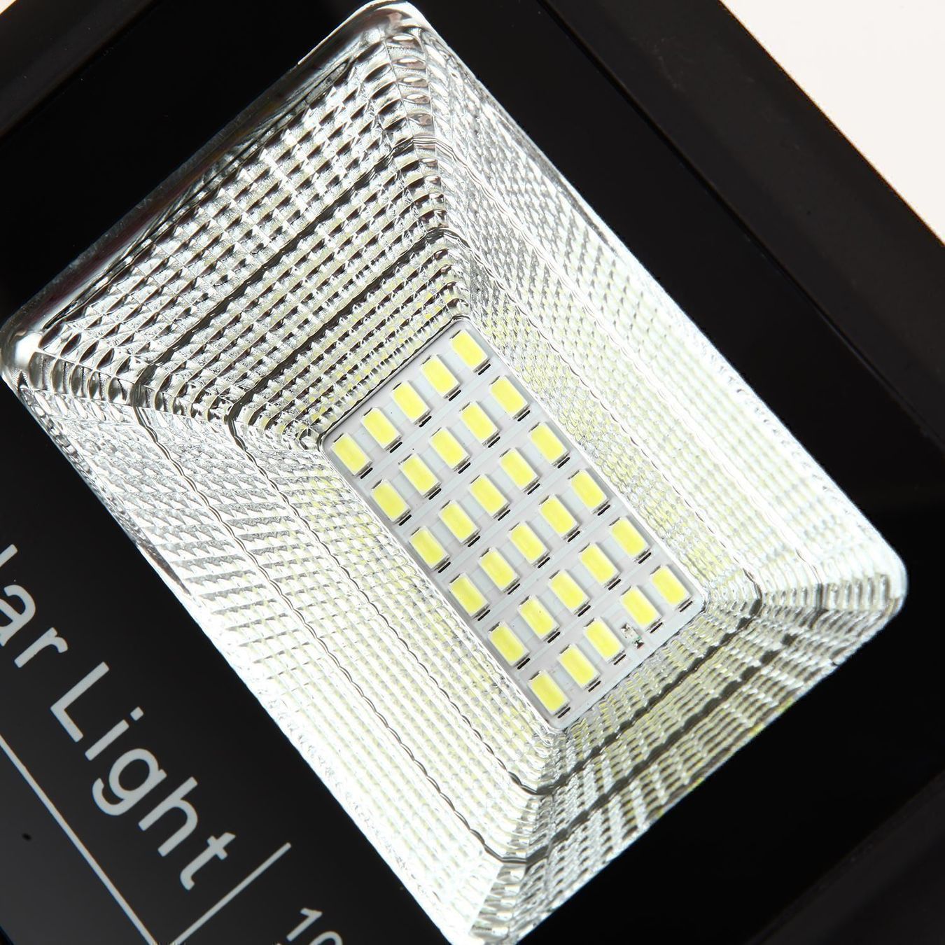 Lampade: LED Solarlampe Aussen Solarleuchte 10W – Nuovo (secondo la descrizione) da Thun venduto da thunshop 6