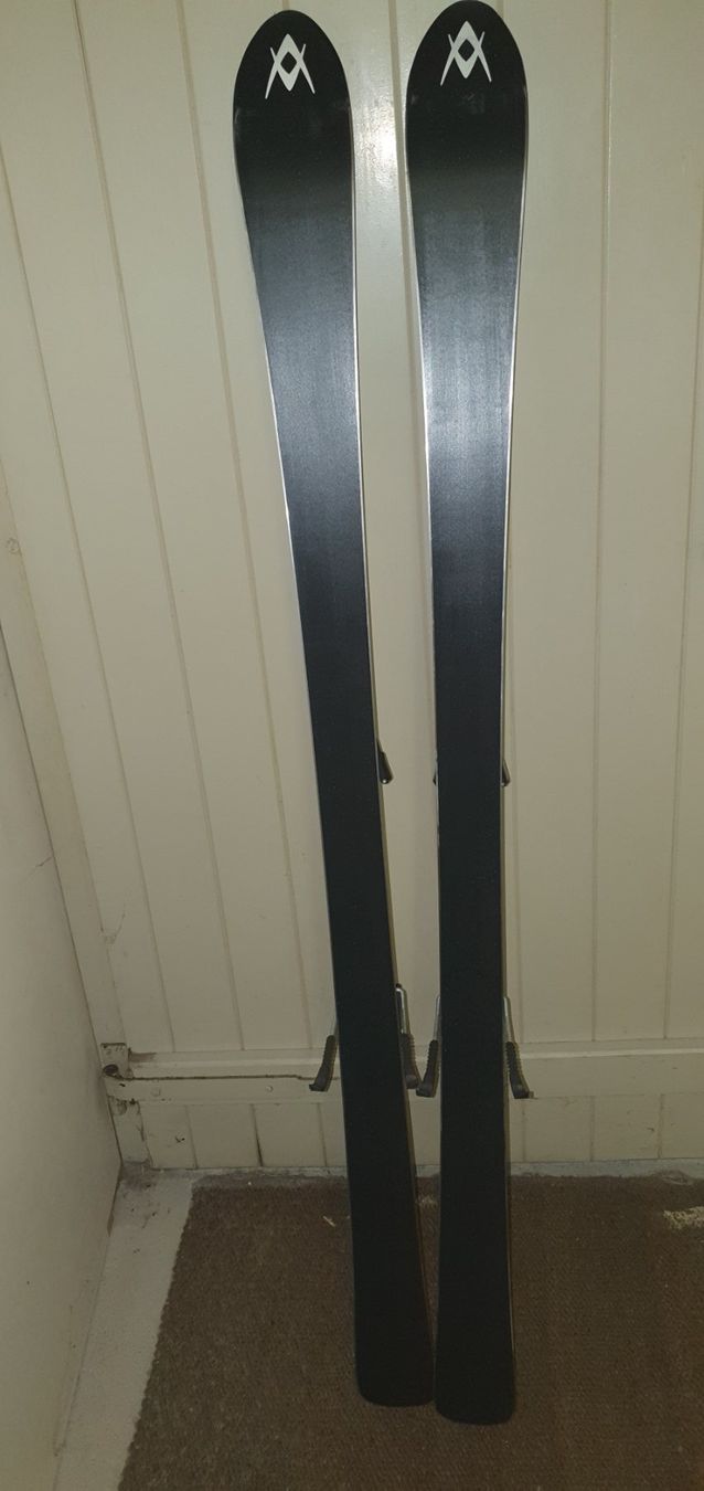 Völkl Skis: Völkl FUNCARVER F10 – Neu (gemäss Beschreibung) aus Burgdorf von schlange034 2