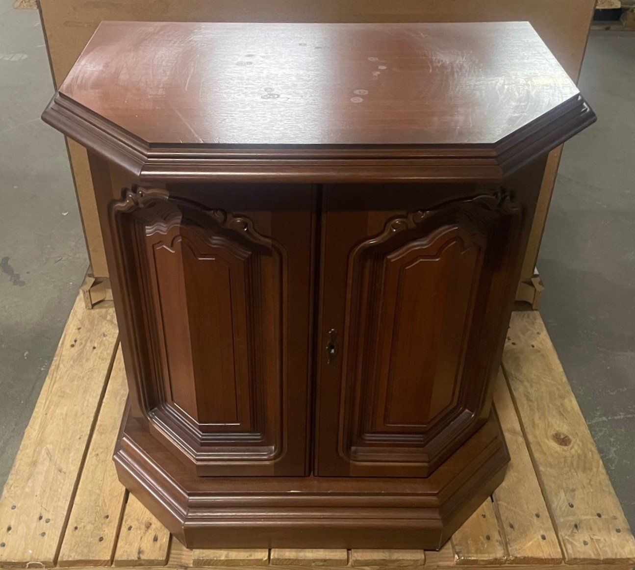 Büffets: Buffet avec commode et meuble TV – Gebraucht aus Satigny von rob_6zj8 8