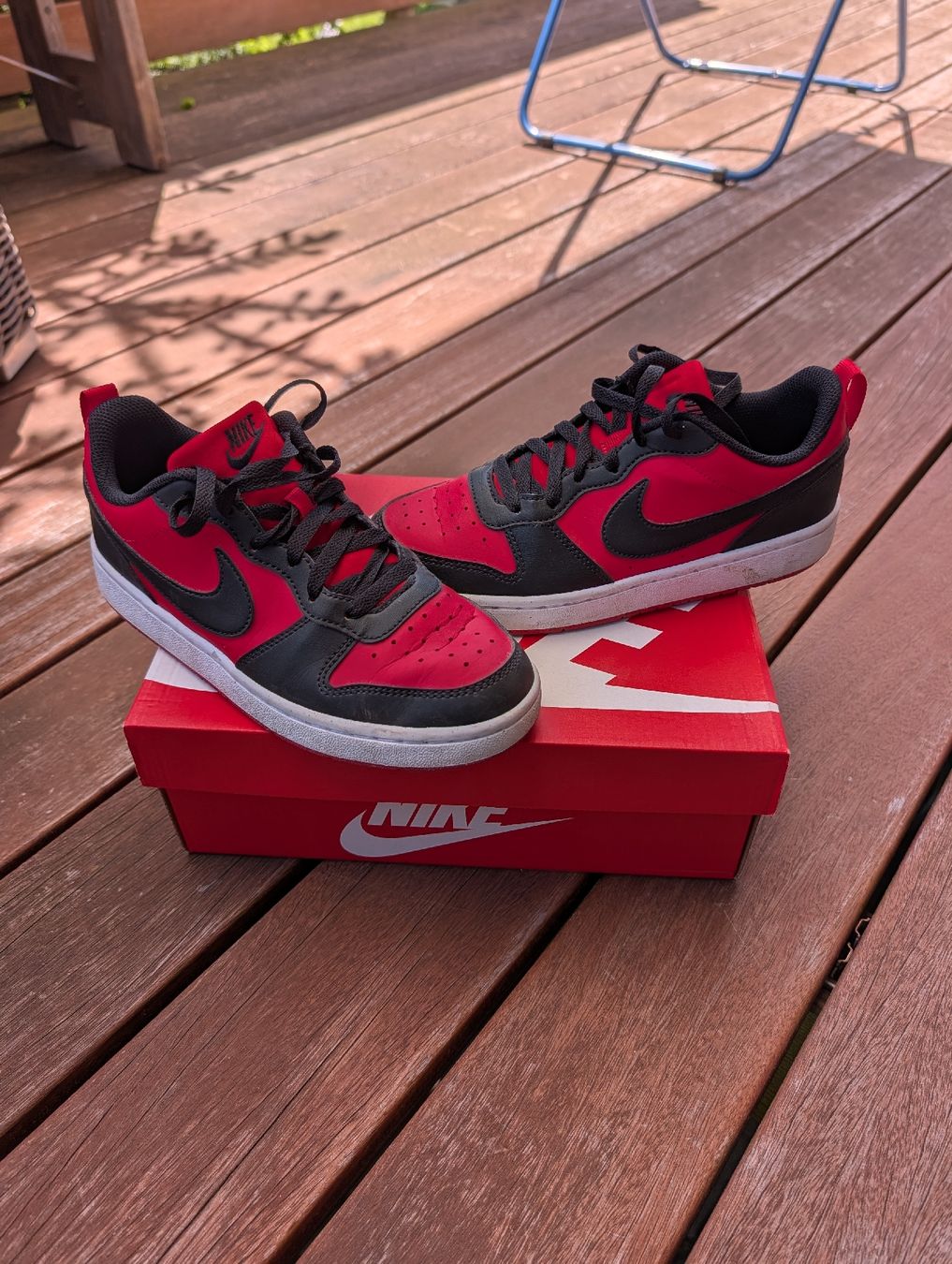 Nike Schuhe für Jungen: Nike Kinder Schuhe Grösse 38 – Gebraucht aus Kölliken von Rkarrer