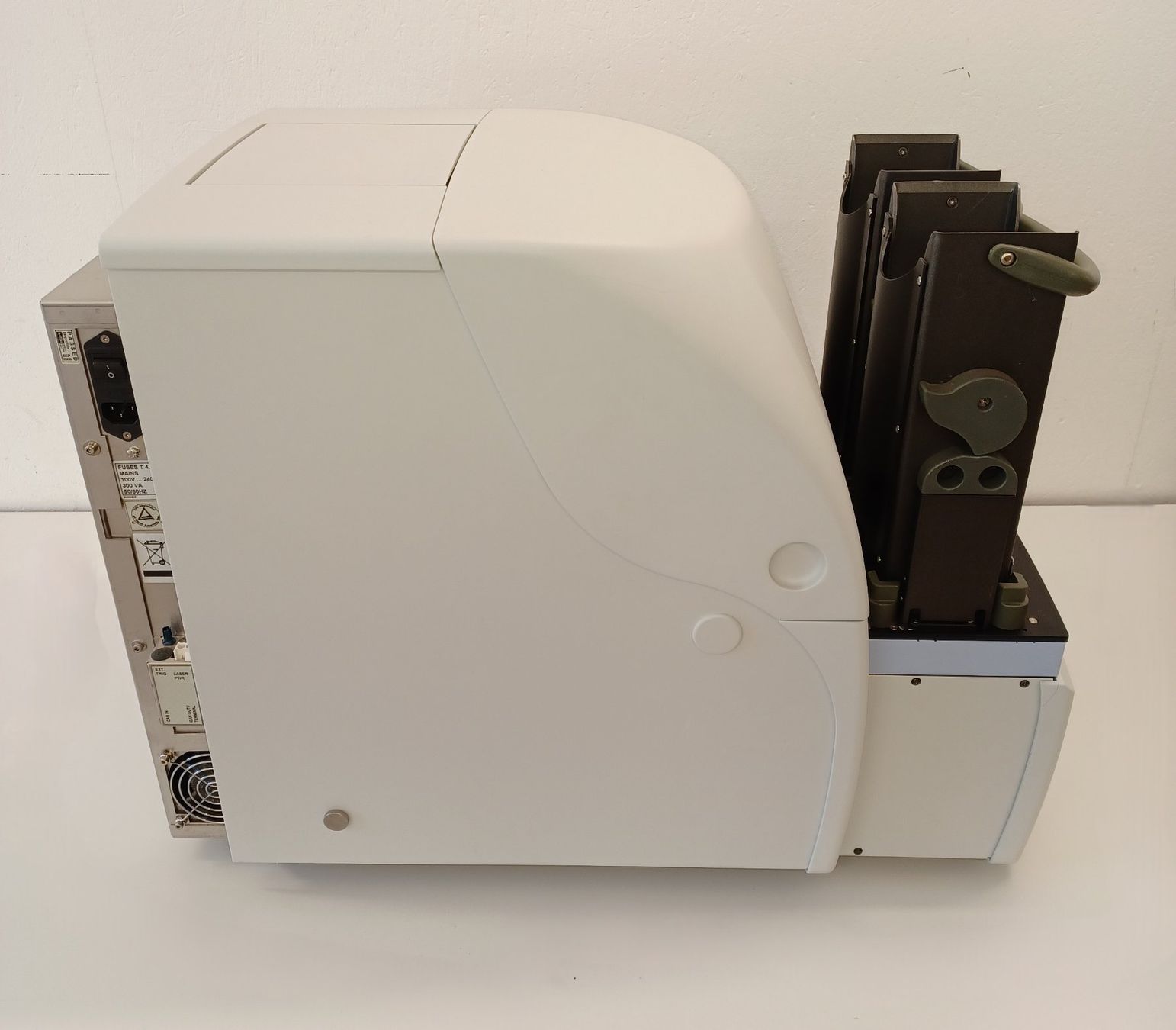 Accessori da laboratorio: PerkinElmer EnVision 2104 – Usato da Niederdorf venduto da LeptonAG_Labor 3