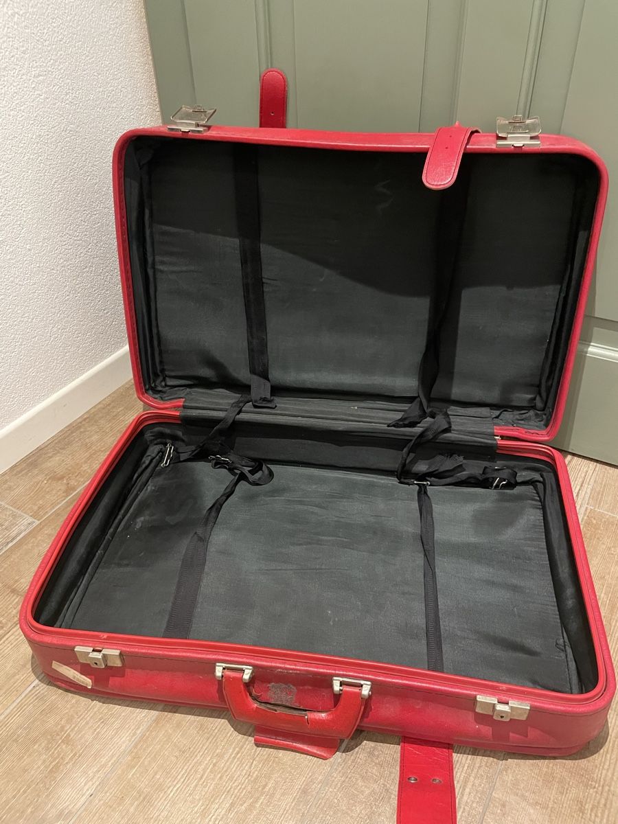 Valigie: Vintage Koffer in rot – Usato da Weesen venduto da lex_9swr 2