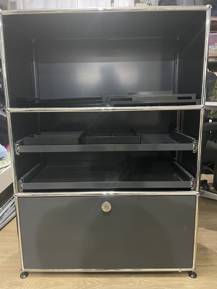 Scaffali: USM Sideboard, 3 Elemente – Usato da Staufen venduto da l_str