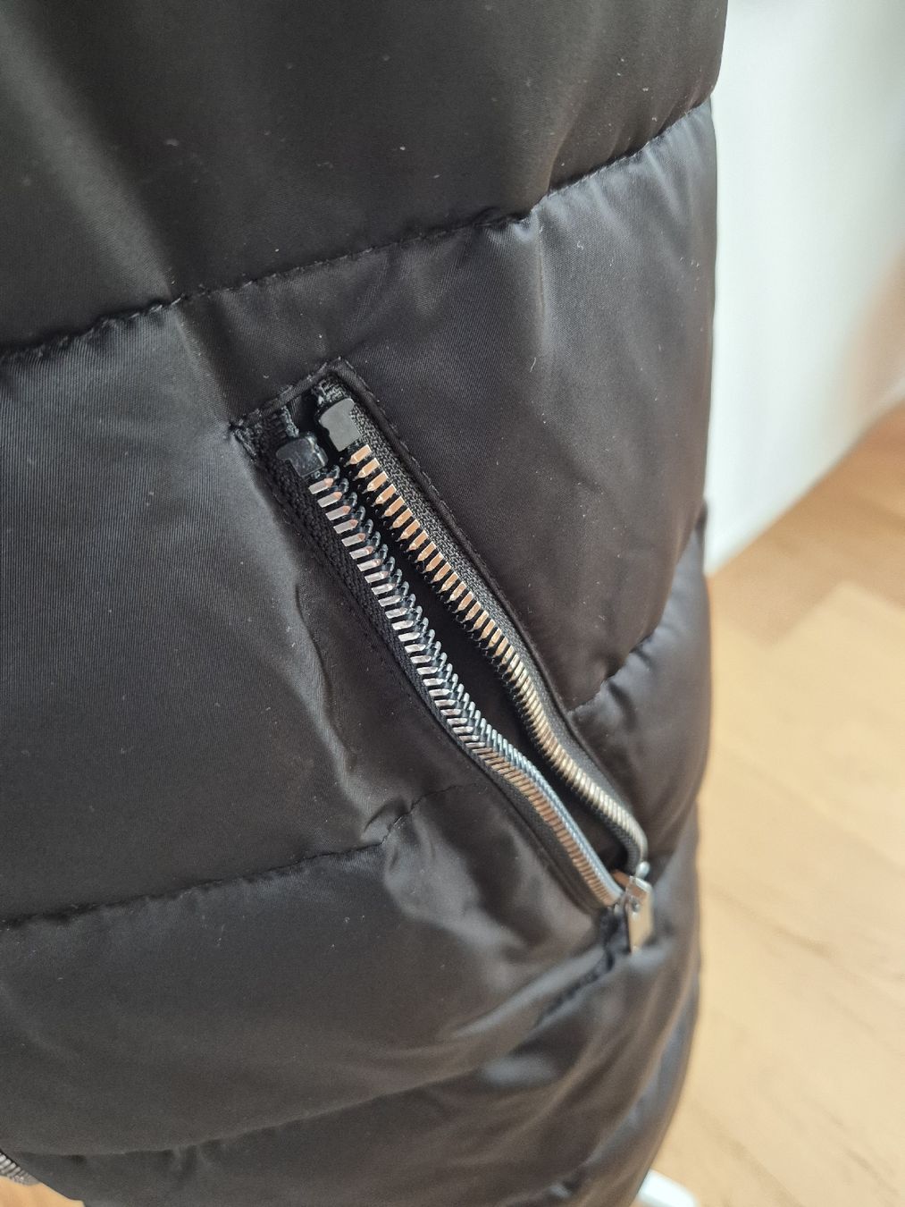 Gilet & Giacche senza maniche: Veste gr S /M – Usato da Opfikon venduto da Annanet 2