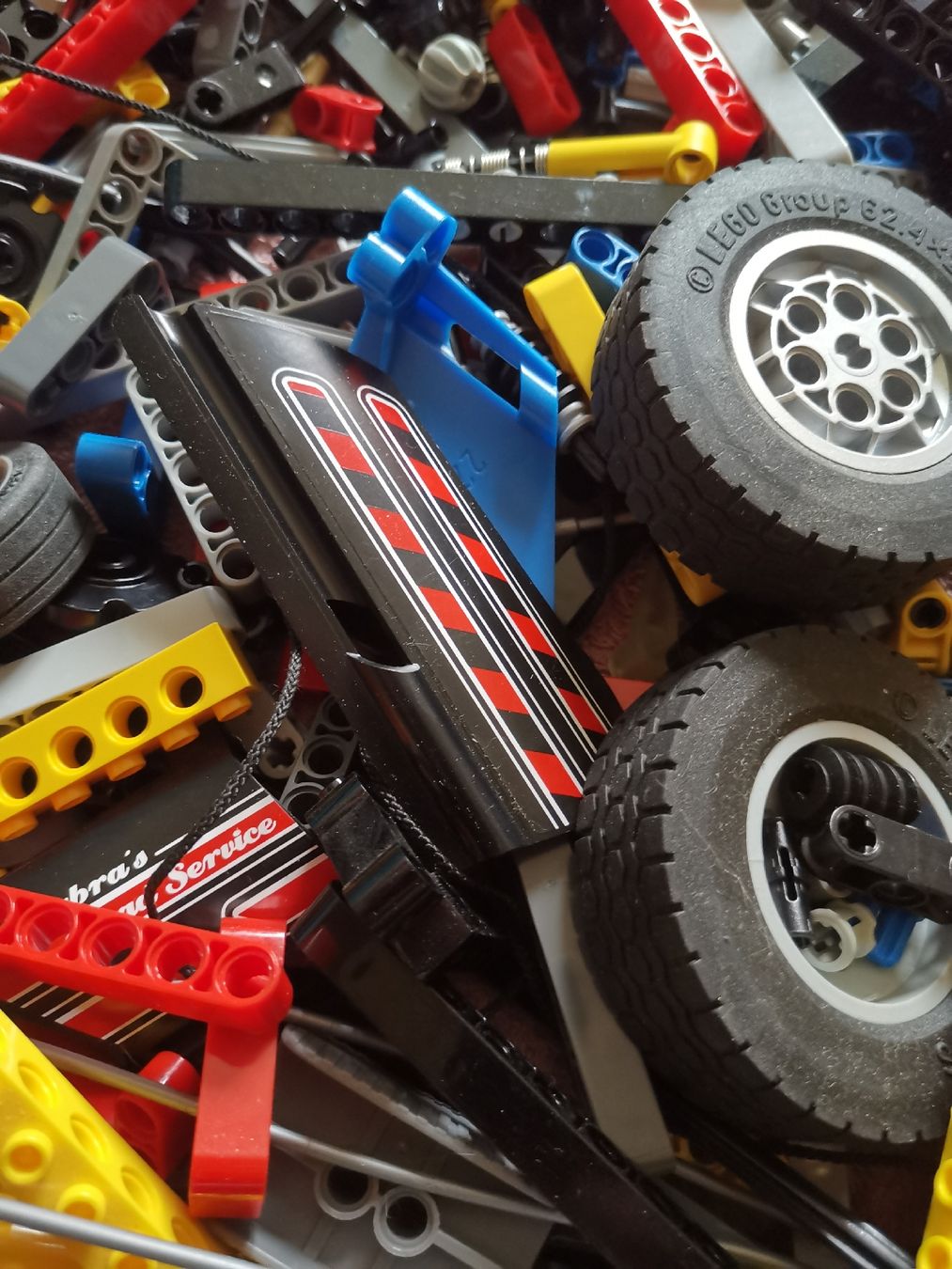 Lego Spielzeuge: Lego Technik Teile ca 4 Kilo – Gebraucht aus Effretikon von Superkarin7 3