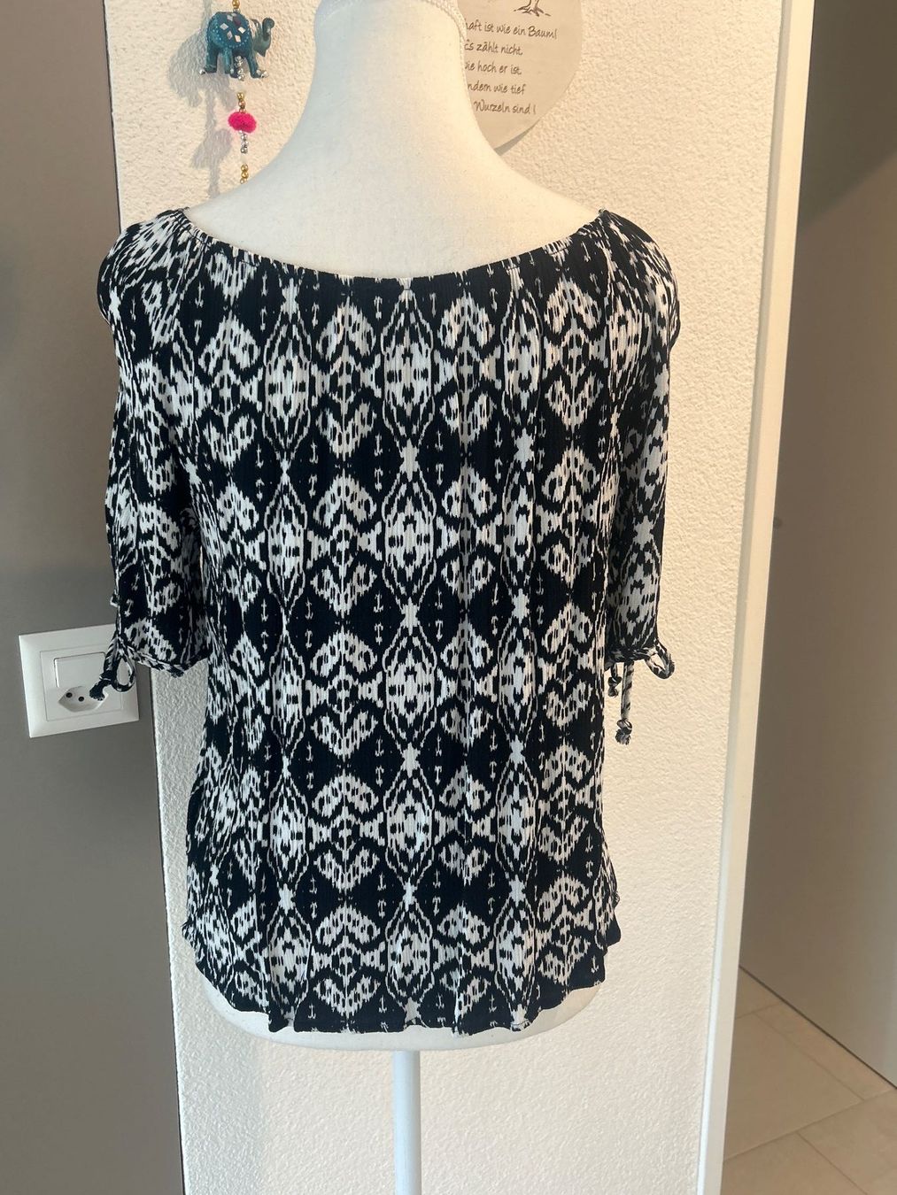 Camicette: Blusenshirt schwarz mit Muster von Chicorée Gr. M – Usato da Brunnen venduto da Nala2929 4