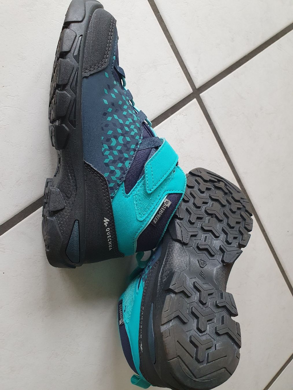 Chaussures garçon: Wanderschuhe Gr. 32 – D'occasion à Erlinsbach SO par Lea030 1