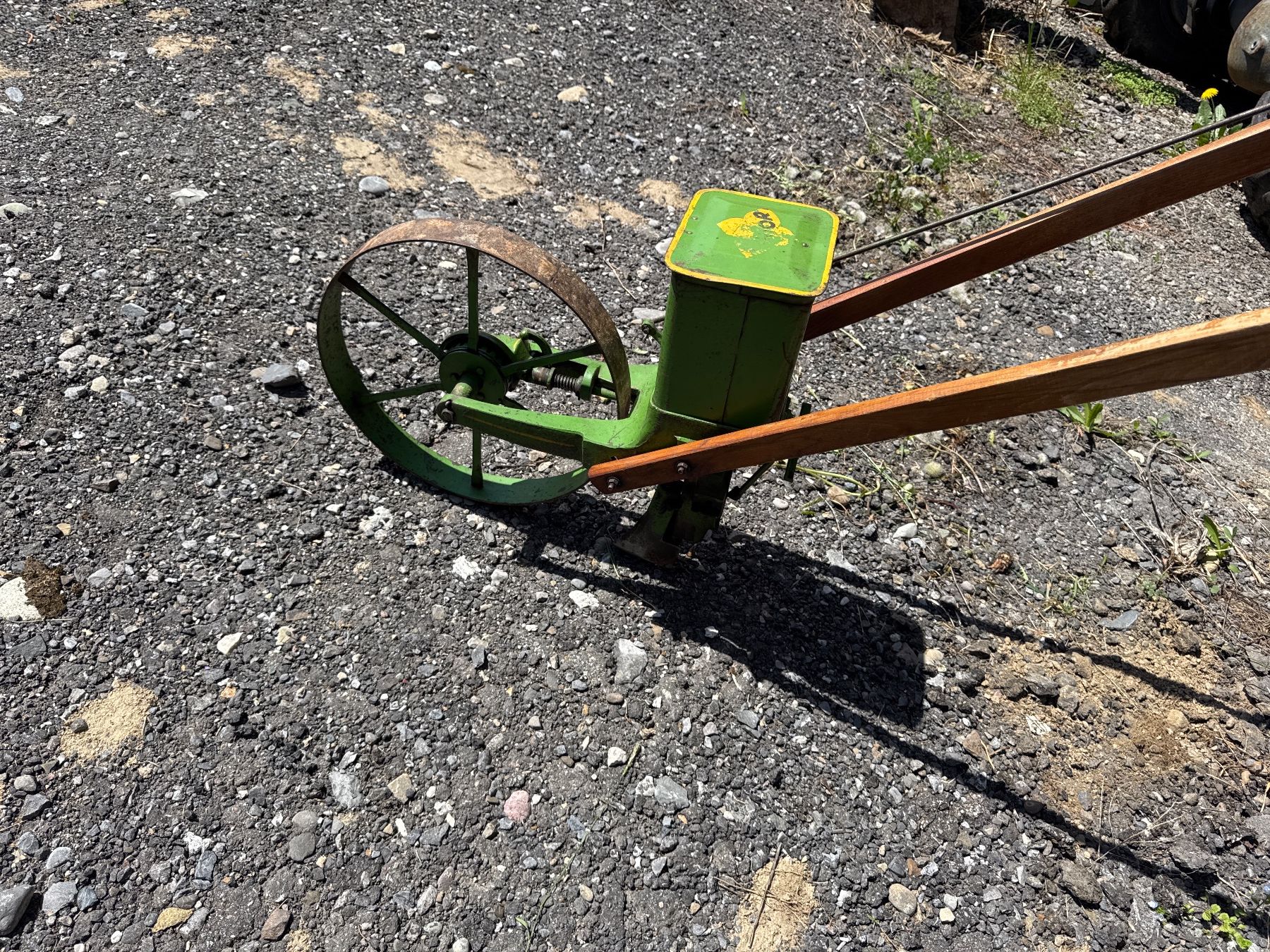 Tutte le macchine: Vintage  Einzelkornsämaschine, Deko 49 – Usato da Gettnau venduto da maha1957