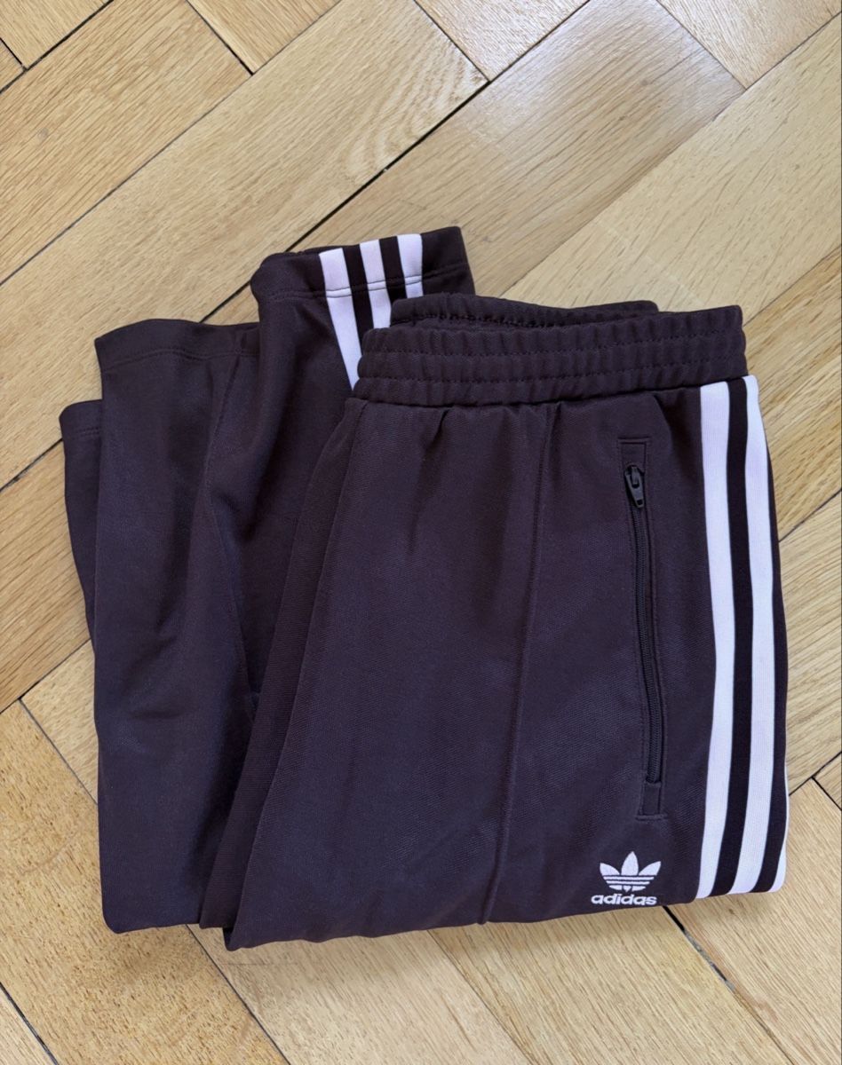 Adidas Pantaloni: Adidas Hose – Usato da Zürich venduto da Alineayelet 1