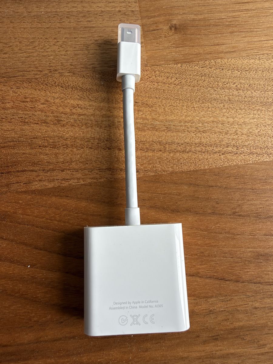 Apple Lecteurs & Adaptateurs: Apple Thunderbolt zu DVI Adapter A1305 – D'occasion à Nidau par mike_seeland 2