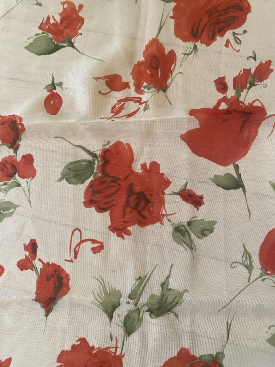 Foulards, Tücher & Schals: Schal mit Rosen – Gebraucht aus luzern von bar_5gtr 1