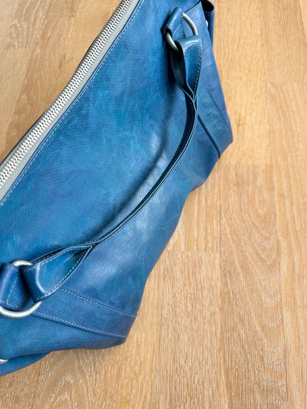 Freitag Taschen für Damen: Freitag Reference Line Austen R120, blau – Neu (gemäss Beschreibung) aus Meilen von luc_pg8f 8