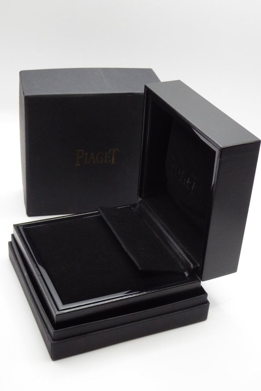 Piaget Boîtes de montres: Piaget box for Jewelry – D'occasion à Geneve par  2