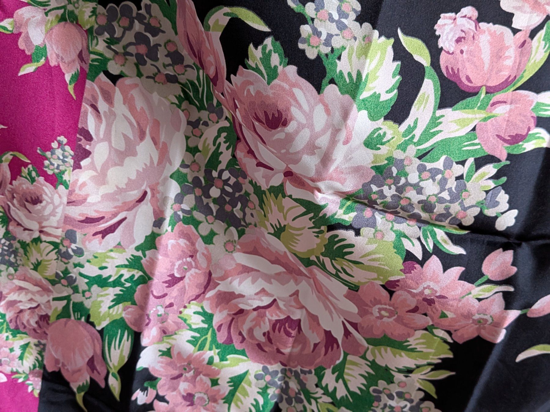 Foulard & Sciarpe: Foulard Codello – Usato da Emmen venduto da magelan 4