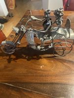 Weinhalter Motorrad aus Metall Schraubenfigur 