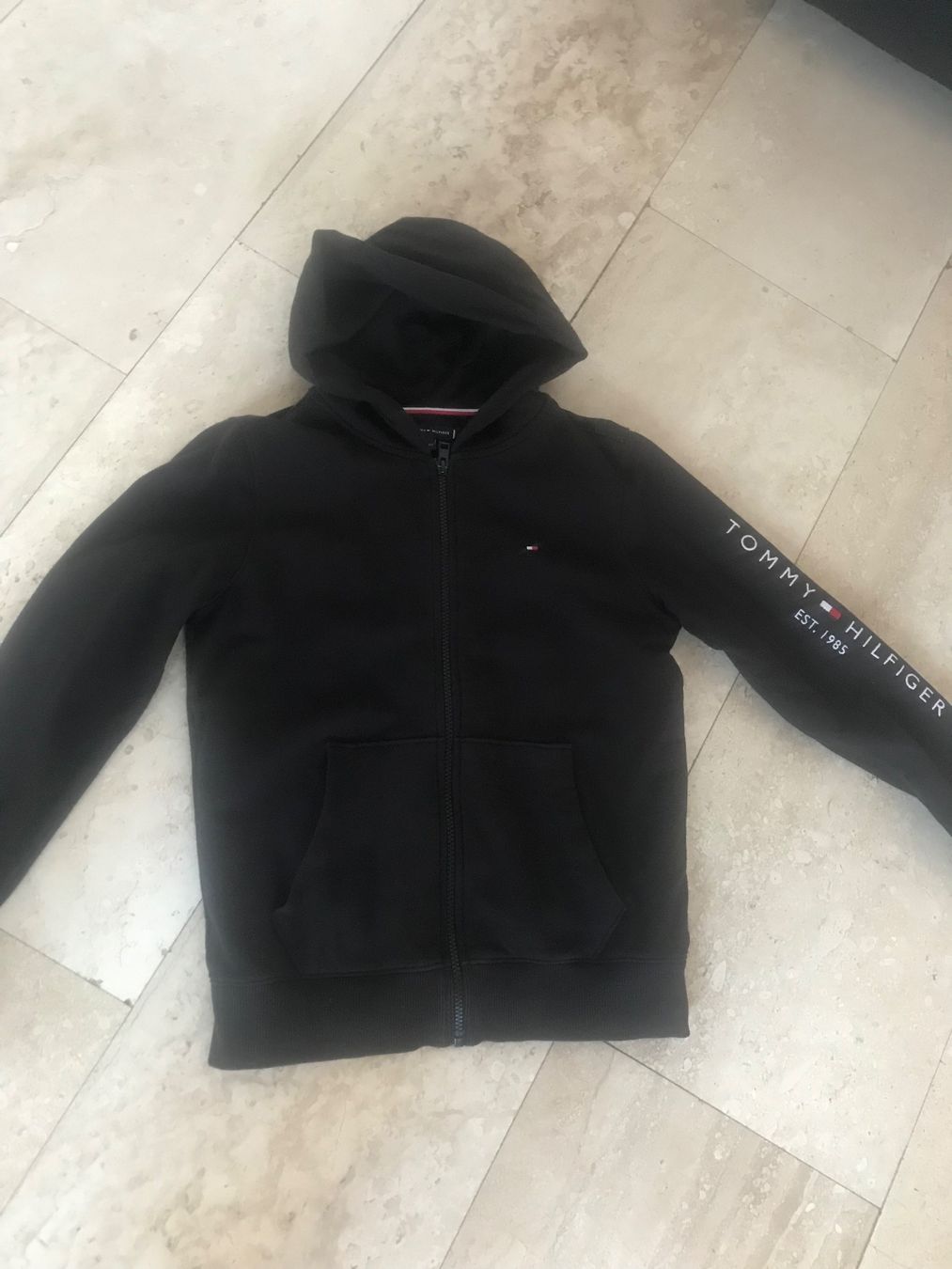 Tommy Hilfiger Maglioni & Felpe: Tommy Hilfiger Sweatjacke – Usato da Oftringen venduto da mbc_b8vr